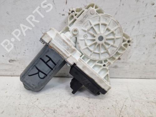 Used Right rear window motor MITSUBISHI COLT CZC VI Convertible (RG) 1.5 (Z36A) (109 hp) 29100813