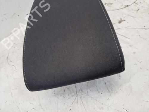 Armrest / Center console VW GOLF PLUS V (5M1, 521) 1.4 16V | BP29523394I20
