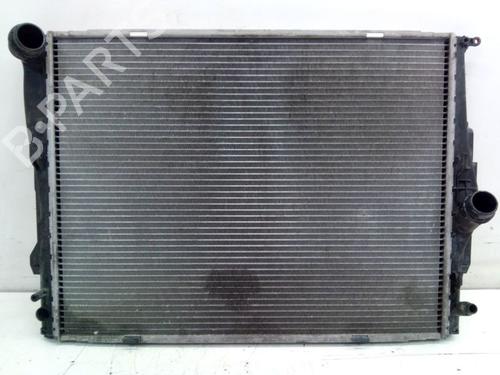 Køler BMW 3 Touring (E91) 330 i (272 hp) 25602403