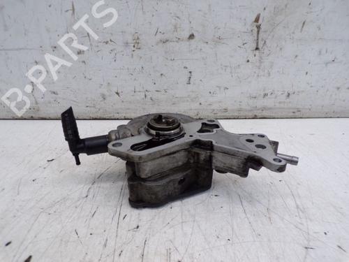 Used Vacuum pump VW PASSAT B6 (3C2) 2.0 TDI (140 hp) 29093631