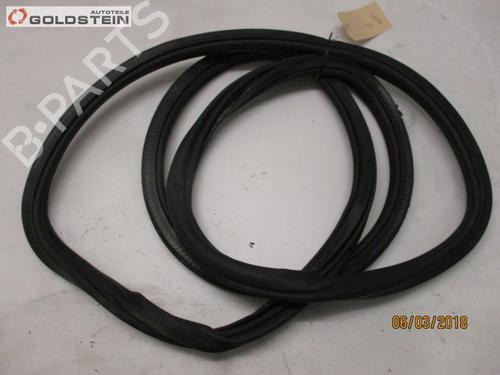 Used Rubber door seal AUDI A3 Sportback (8PA) 1.8 TFSI (160 hp) 28306488