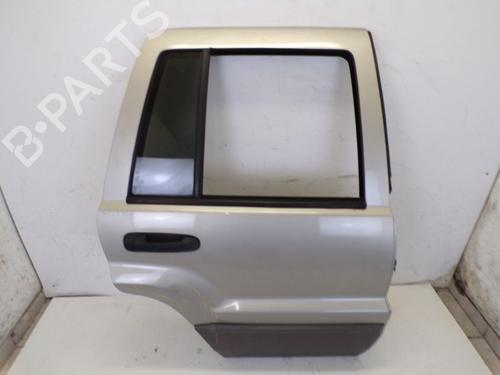 Dør højre bagtil Dør højre bagtil JEEP GRAND CHEROKEE II (WJ, WG) 4.0 4x4 (190 hp) 37132231 37132231