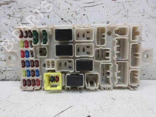 fuse-box-mitsubishi-mirage-space-star-vi-hatchback-a0_a-2012-37127765 main image