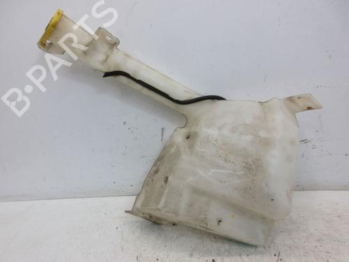 Used Front windshield wiper arm Front windshield wiper arm 37132621 37132621