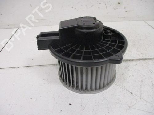 Used Heater blower motor MAZDA 2 (DE_, DH_) 1.3 (DE3FS) (75 hp) 18790793