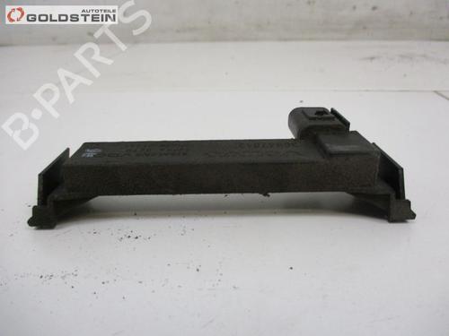 Used Antenna/Base VOLVO C70 II Convertible (542) 2.0 D (136 hp) 18760025