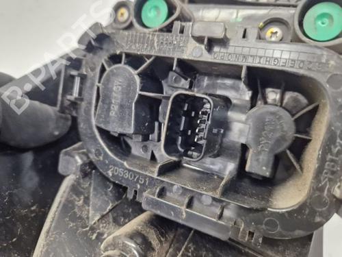 Right taillight RENAULT CLIO IV Grandtour (KH_) 1.5 dCi 75 | BP32159143C35 