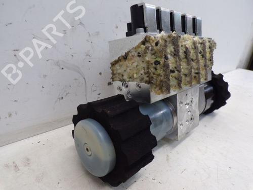 ABS pump BMW 3 Convertible (E93) 325 i | BP37130725M43 - Image 8