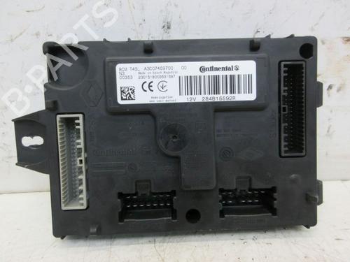 Used Control unit DACIA SPRING EV (B6M1) (45 hp) 28174661