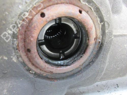 Rear differential HYUNDAI SANTA FÉ II (CM) 2.2 CRDi GLS 4x4 | BP30668139M24