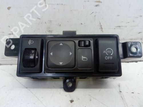 Licht Schakelaar NISSAN MICRA IV (K13K, K13KK) 1.2 (80 hp) 31703242