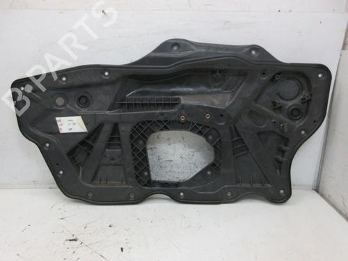 Verkleidung vorne links für VW EOS (1F7, 1F8) 2.0 FSI (150 hp) 29092575