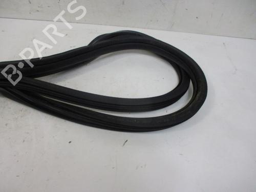 Rubber door seal VW GOLF VI (5K1) 1.2 TSI | BP18798295C142 