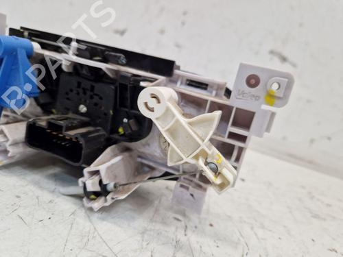 Climate control DACIA DUSTER (HS_) 1.6 16V 4x4 | BP34738483I5 - Image 7