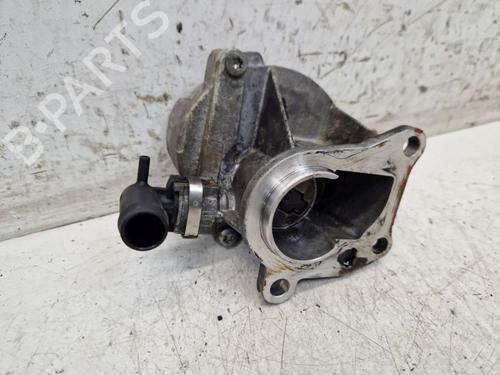 Used Vacuum pump RENAULT GRAND SCÉNIC III (JZ0/1_) 1.9 dCi (JZ0J, JZ0N, JZ1K, JZ1S) (131 hp) 28044682