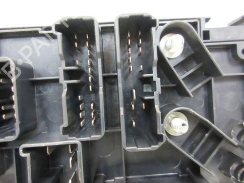 Fuse box SUBARU TRIBECA (B9) 3.6 (WXF) | BP37130475E1 - Image 7