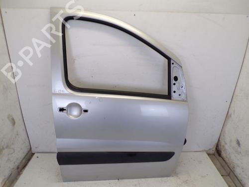 Used Right front door PEUGEOT EXPERT Van (VF3A_, VF3U_, VF3X_) 1.6 HDi 90 8V (90 hp) 29099824