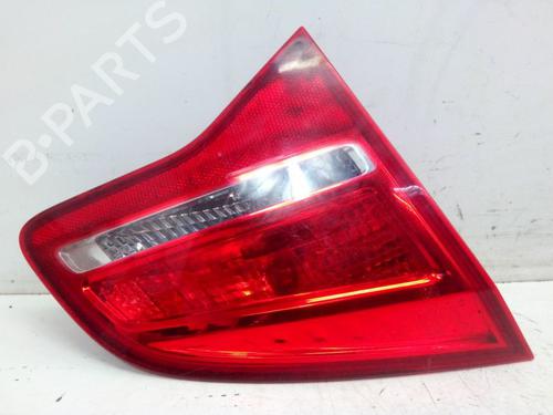 Venstre baglygte bagklap OPEL MERIVA B MPV (S10) 1.4 (75) (120 hp) 31702258