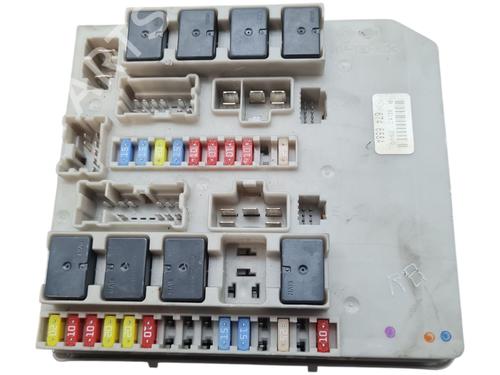 Used Fuse box RENAULT CLIO III Grandtour (KR0/1_) 1.5 dCi (KR0F) (86 hp) 30187137