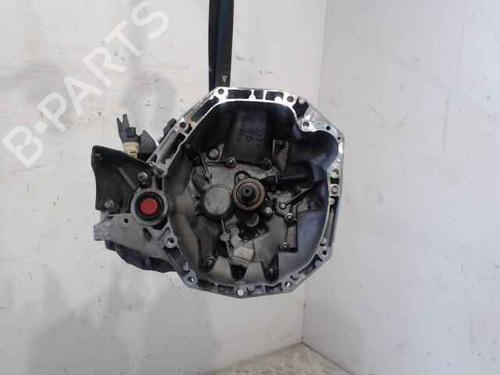 Used Gearbox DACIA SANDERO 1.5 dCi (68 hp) 24902884