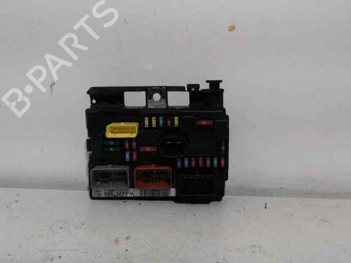 Used Fuse box CITROËN C3 I (FC_, FN_) 1.4 HDi (68 hp) 25011788