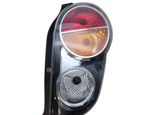 Feu arrière droit CHEVROLET SPARK (M300) 1.0 (68 hp) 32275986