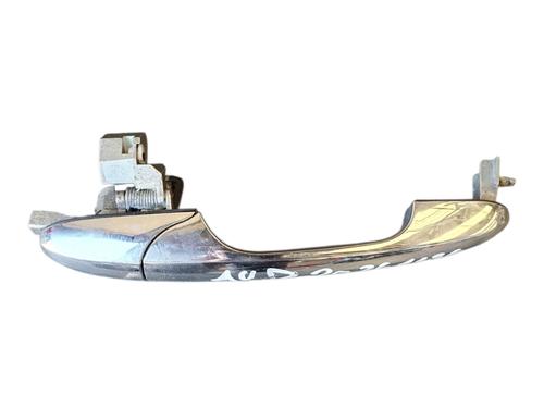 Used Front right exterior door handle Front right exterior door handle 39599215 39599215