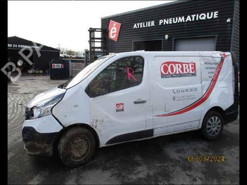 Rear fog light RENAULT TRAFIC III Van (FG_) 1.6 dCi 90 (FGME) | BP25012540C37 