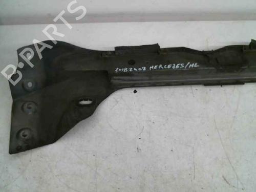 Crossmember MERCEDES-BENZ M-CLASS (W163) ML 400 CDI (163.128) | BP25764103C162 