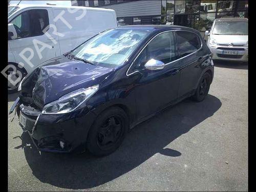 Left front door PEUGEOT 208 I (CA_, CC_) 1.5 BlueHDI 100 | BP24906660C2