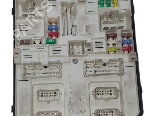 Used Fuse box RENAULT SCÉNIC III (JZ0/1_) 1.5 dCi (110 hp) 31029116