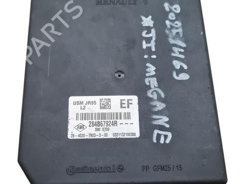 Sikringsdose RENAULT SCÉNIC III (JZ0/1_) 1.5 dCi | BP29928886E1