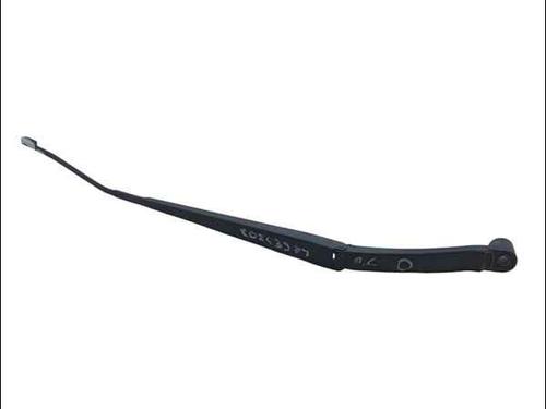 Used Front windshield wiper arm NISSAN QASHQAI II (J11, J11_) [2013-2025]  24914399