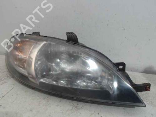 Phare droit CHEVROLET LACETTI (J200) 2.0 D (121 hp) 24901536