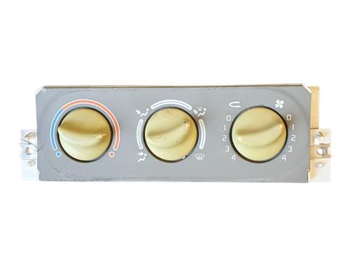 Used Climate control Climate control 38054322 38054322