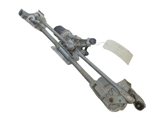 Used Front wiper motor NISSAN NAVARA NP300 (D40) [2004-2025]  25856540