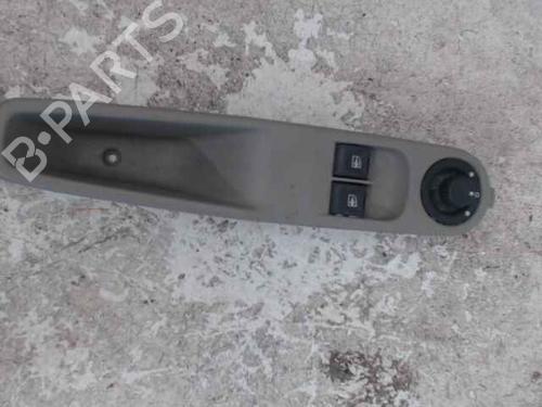 Used Switch RENAULT ZOE (BFM_) ZOE (88 hp) 25011956