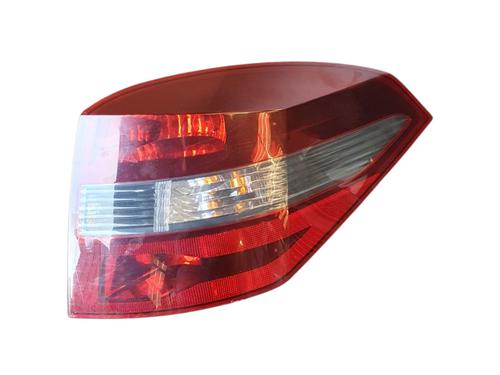 Used Right taillight Right taillight RENAULT LAGUNA III Grandtour (KT0/1) 1.5 dCi (KT0A, KT0R, KT02) (110 hp) 39754299 39754299