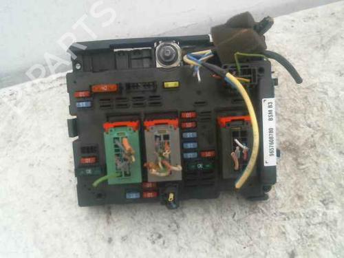 Used Fuse box Fuse box PEUGEOT 206+ (2L_, 2M_) 1.4 HDi eco 70 (68 hp) 25011635 25011635