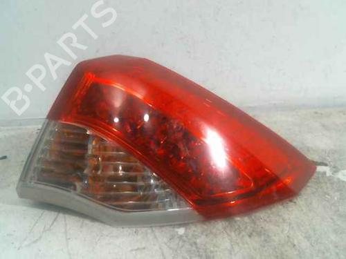 Used Right taillight RENAULT LAGUNA III (BT0/1) 2.0 dCi (BT07, BT0J, BT14, BT1A, BT1S) (131 hp) 25207060