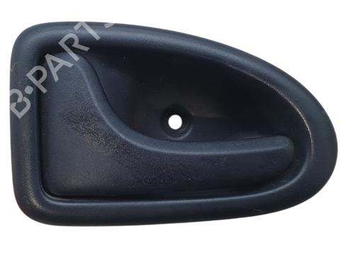 Used Front left interior door handle Front left interior door handle RENAULT CLIO II Hatchback Van (SB0/1/2_) 1.5 dCi (68 hp) 39754272 39754272