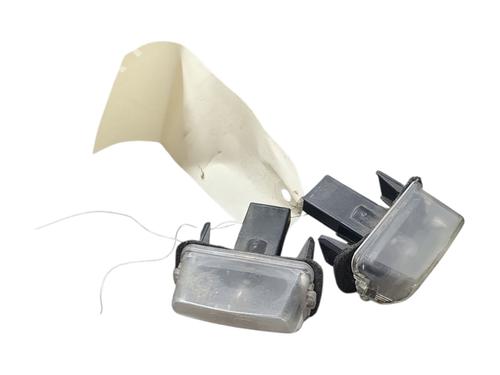 Used Licence plate light Licence plate light PEUGEOT 407 SW (6E_, 6D_) 1.6 HDi 110 (109 hp) 33749932 33749932