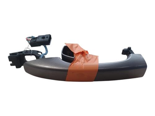 Used Front right exterior door handle Front right exterior door handle RENAULT SCÉNIC IV (J9_) 1.7 Blue dCi 120 (J9A7, J9A8) (120 hp) 40201772 40201772