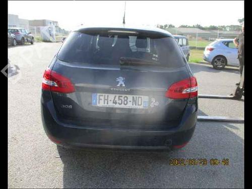 Interior roof light PEUGEOT 308 SW II (LC_, LJ_, LR_, LX_, L4_) 1.5 BlueHDi 130 | BP24900158I8