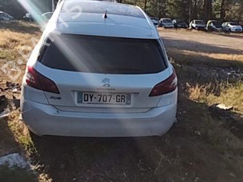 Left front indicator PEUGEOT 308 II (LB_, LP_, LW_, LH_, L3_) 1.2 THP 130 | BP29816561C32