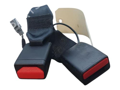 Used Seat buckle RENAULT CLIO V (B7_) 1.0 LPG (B7MT) (101 hp) 29843567