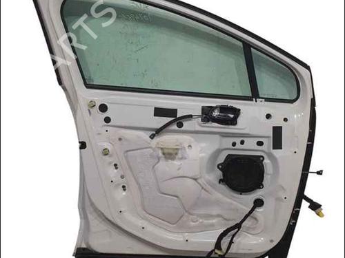 Left front door PEUGEOT 208 I (CA_, CC_) 1.6 HDi | BP24907057C2