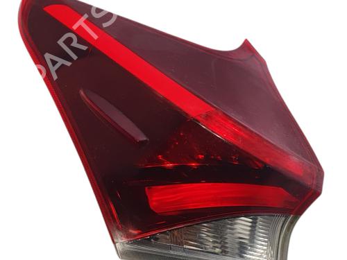 Used Left taillight Left taillight TOYOTA AURIS (_E18_) 1.6 D4-D (WWE185_) (112 hp) 40272926 40272926