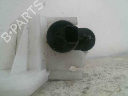 Windscreen washer tank PEUGEOT 3008 II SUV (MC_, MR_, MJ_, M4_) 1.5 BlueHDi 130 | BP24913698C113 