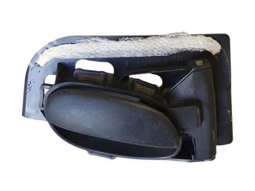 Used Front left interior door handle Front left interior door handle PEUGEOT 206 Hatchback (2A/C) 1.4 i (75 hp) 36459133 36459133